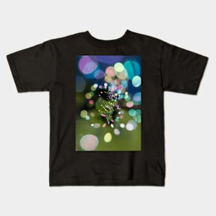 Soap Film - Bubbles in a spin Kids T-Shirt